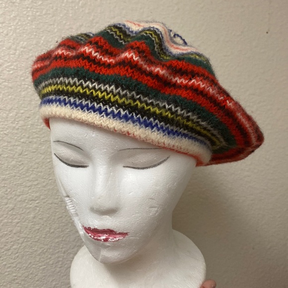 Vintage Accessories - Vintage Wool Beret